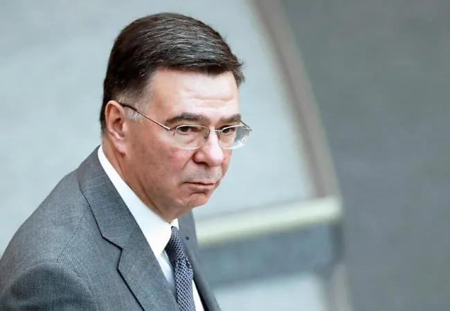 На ПМЭФ замглавы МИД Александр Панкин заявил, что российская экономика устойчива и не сводится к роли «бензоколонки».
