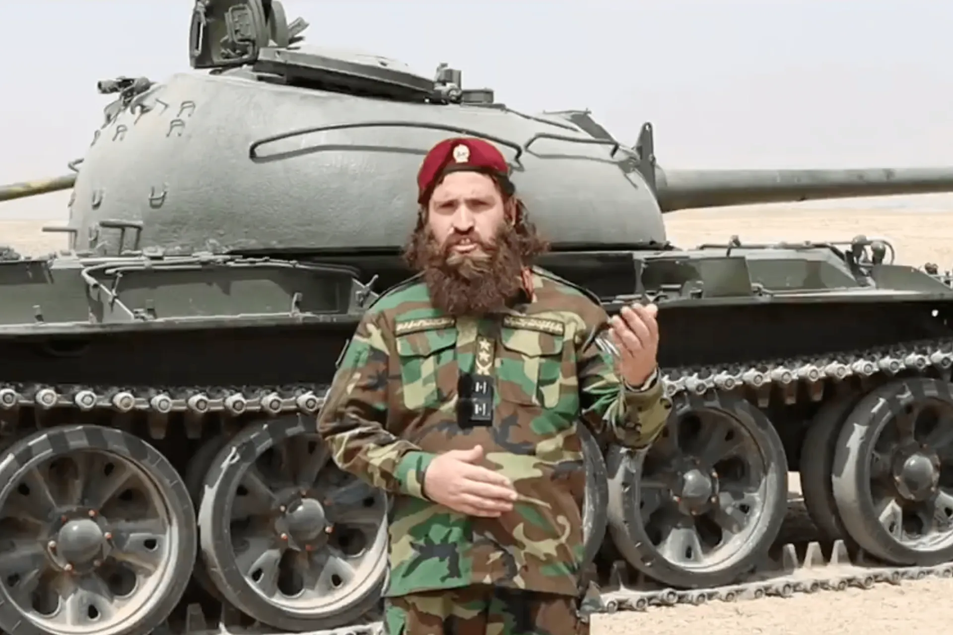 По рамочному соглашению о военно‑техническом сотрудничестве, подписанному 27 мая, Россия может оказывать помощь в ремонте и обслуживании оставшейся в Афганистане советской техники; детали соглашения не разглашаются.