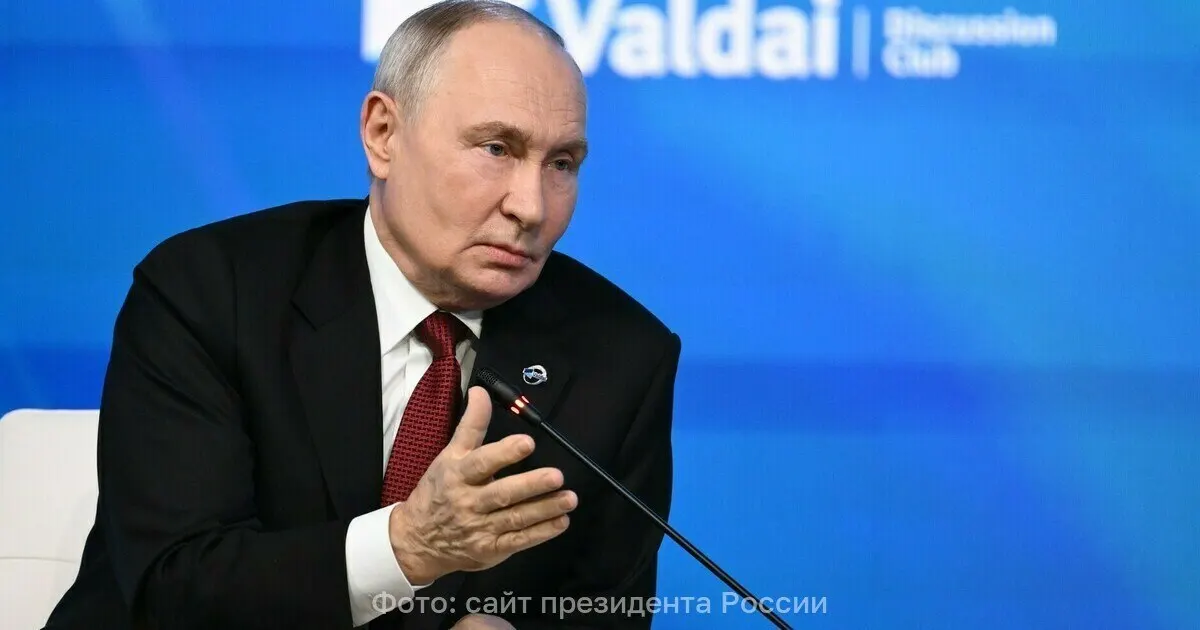 Россияне пришли на голосование по выборам в Госдуму, не обращая внимания на угрозы со стороны соседнего государства.