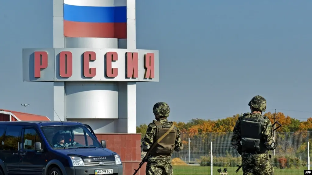 МВД РФ подготовило поправки, которые позволят отказывать в экстрадиции иностранцев и лиц без гражданства, уже получивших в России любой вид убежища, включая политическое, даже при наличии уголовного преследования за рубежом.