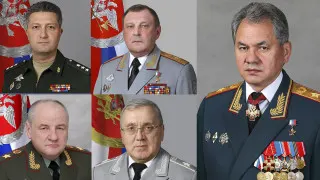 После смены министра обороны в ведомстве обновили почти треть ключевых руководителей и глав подведомственных структур, а ряд бывших замминистров и топ-чиновников оказался под следствием или в СИЗО по делам о масштабных хищениях и взятках.