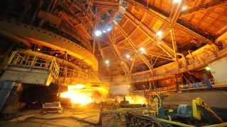 «Северсталь», одна из ведущих металлургических компаний России, по итогам первого квартала 2026 года почти полностью лишилась прибыли и столкнулась с крупным кассовым разрывом на фоне падения внутреннего спроса на сталь и санкционных ограничений экспорта.