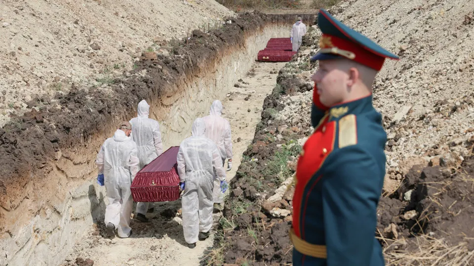 Анализ поимённых списков, реестра наследственных дел и судебной статистики даёт минимальную документально обоснованную оценку потерь в 352 тысячи человек — в неё включены как зарегистрированные через ЗАГС, так и признанные судами погибшие.