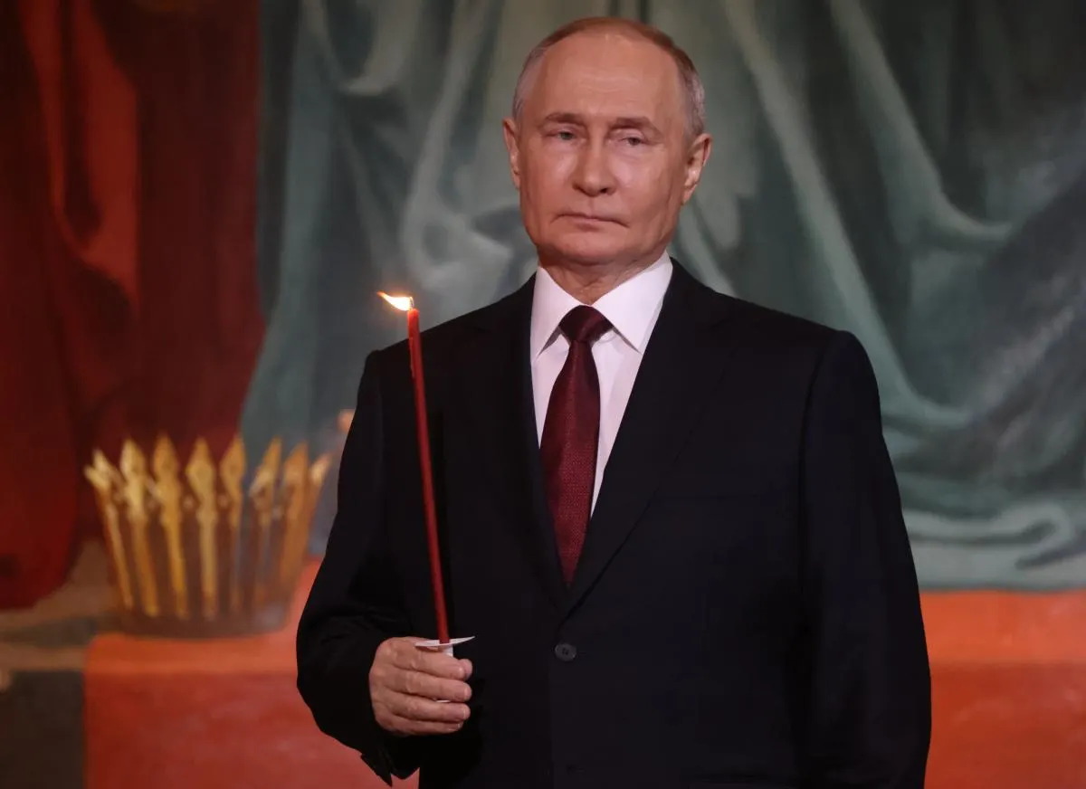 Сочетание внешнего давления, внутренних беспорядков и возможного отказа ключевых партнёров от поддержки создаёт условия для быстрой смены власти в России — от устранения лидера до внутреннего конфликта между силовиками.