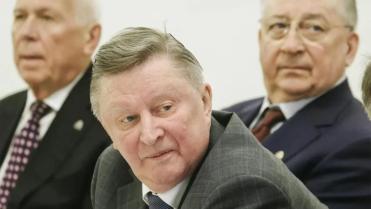 Бывший министр обороны РФ Сергей Иванов умер в 73 года. Он возглавлял Минобороны в 2001–2007 годах; подробности пока не раскрываются.