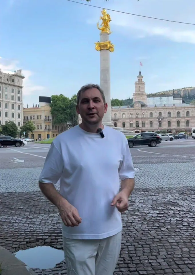 Автор популярного русскоязычного блога о Грузии попал в список Росфинмониторинга; сам Левшиц пока не комментирует.