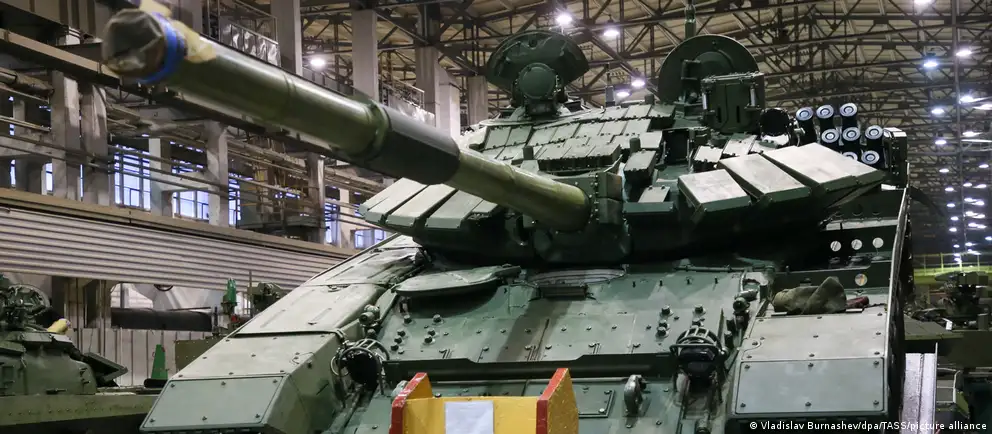 Аналитики предупреждают о «взрывоопасной» ситуации в российских банках: давление властей, рост проблемных кредитов и истощение резервов создают риск системного кризиса, который может спровоцировать новый пакет западных ограничений.