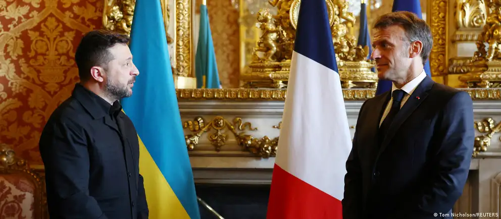 Париж пообещал поставить Украине современные зенитно‑ракетные комплексы SAMP/T в ближайшие недели, выдал лицензии на производство ряда французских вооружений и согласовал закупку истребителей Rafale.