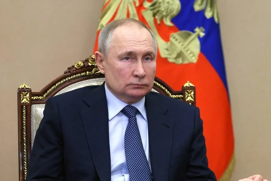Кремль заявил, что «заморозка» конфликта невозможна до выполнения Россией поставленных задач; прекращение боевых действий возможно лишь при принятии Украиной соответствующих решений.