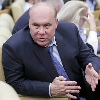 Инициатива учредить памятный день участников СВО обсуждается в контексте завершения операции.