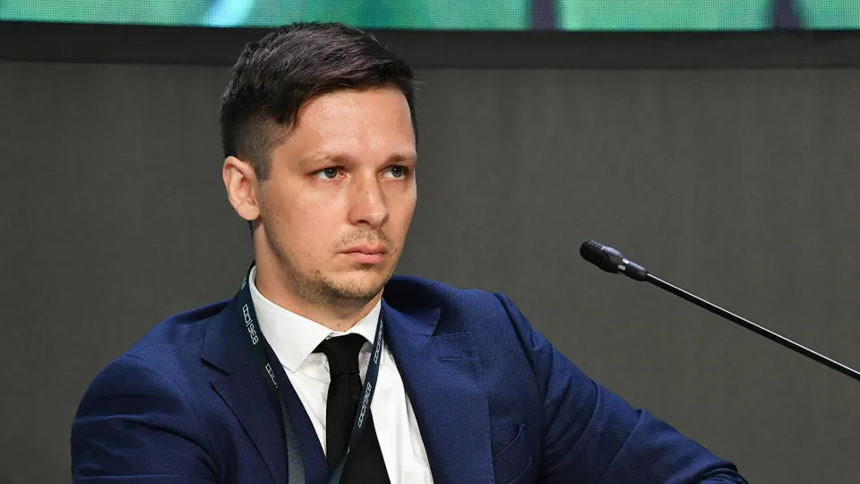 Консолидированный бюджет достигает примерно 39% ВВП; обсуждаются новые налоги и рост расходов, с прицелом на 2027 год.