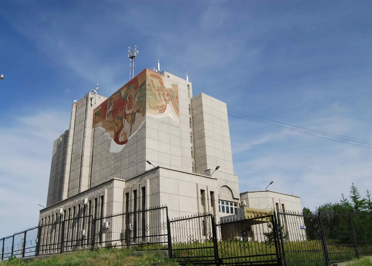 Правительство расширяет ограничения на доступ к архивам репрессированных: несекретные материалы могут закрывать, что затрудняет исследование истории.
