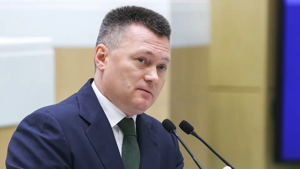 Москва объявила о мерах поддержки китайских инвесторов и усилении взаимодействия судебных органов по экономическим спорам; инвестиции Китая в Россию снизились на фоне войны на Украине.